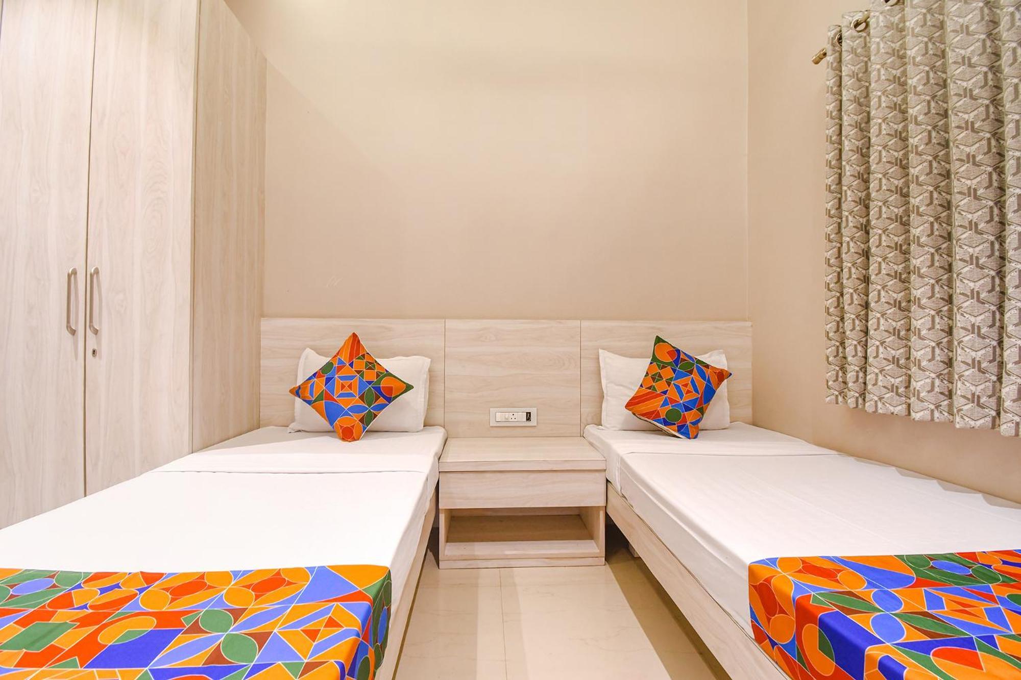 Fabhotel Kitchen Q Inn - Belaghata Kolkata Eksteriør bilde