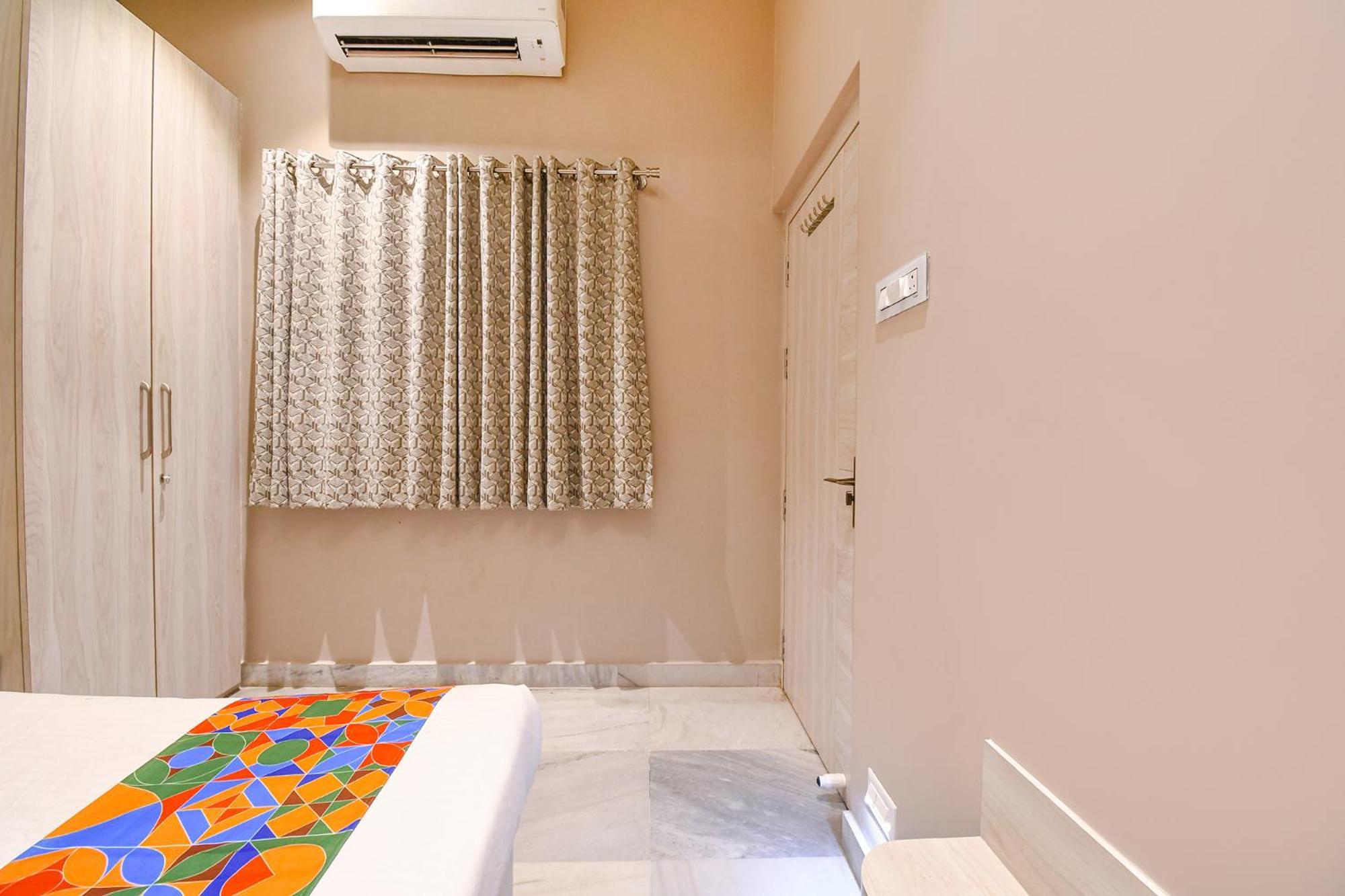 Fabhotel Kitchen Q Inn - Belaghata Kolkata Eksteriør bilde