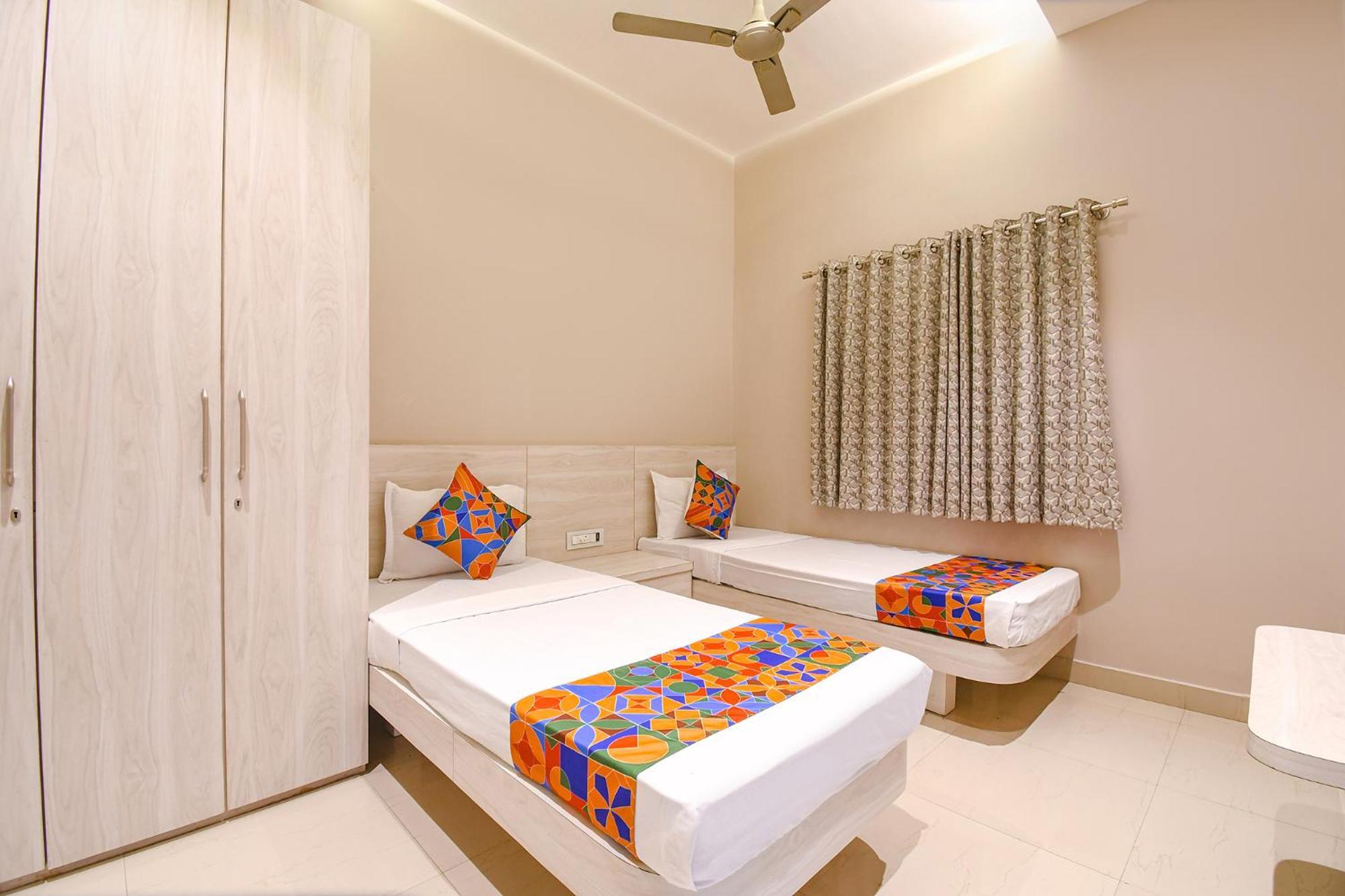 Fabhotel Kitchen Q Inn - Belaghata Kolkata Eksteriør bilde