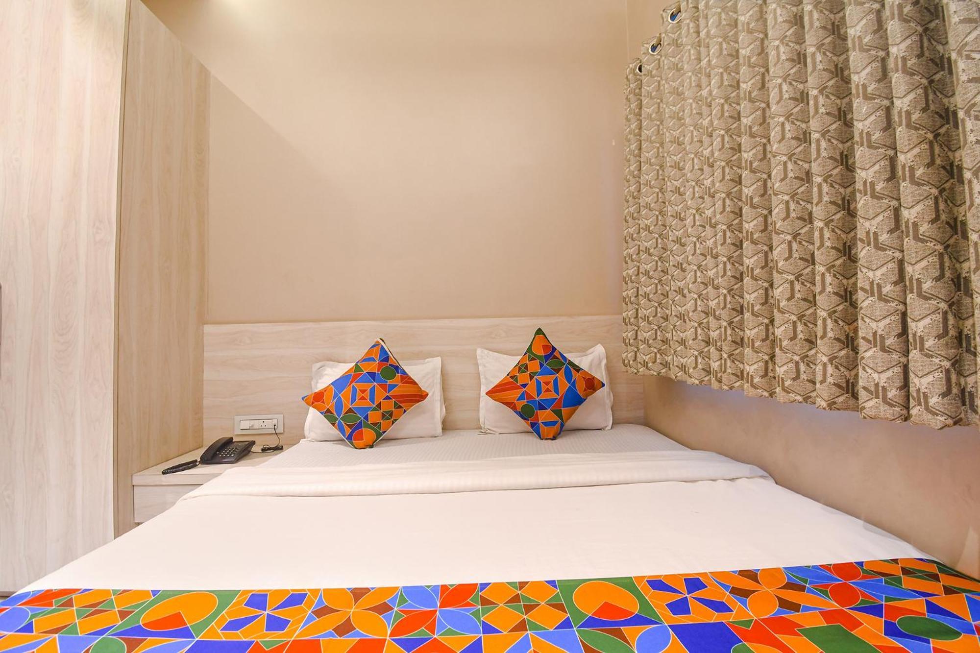 Fabhotel Kitchen Q Inn - Belaghata Kolkata Eksteriør bilde