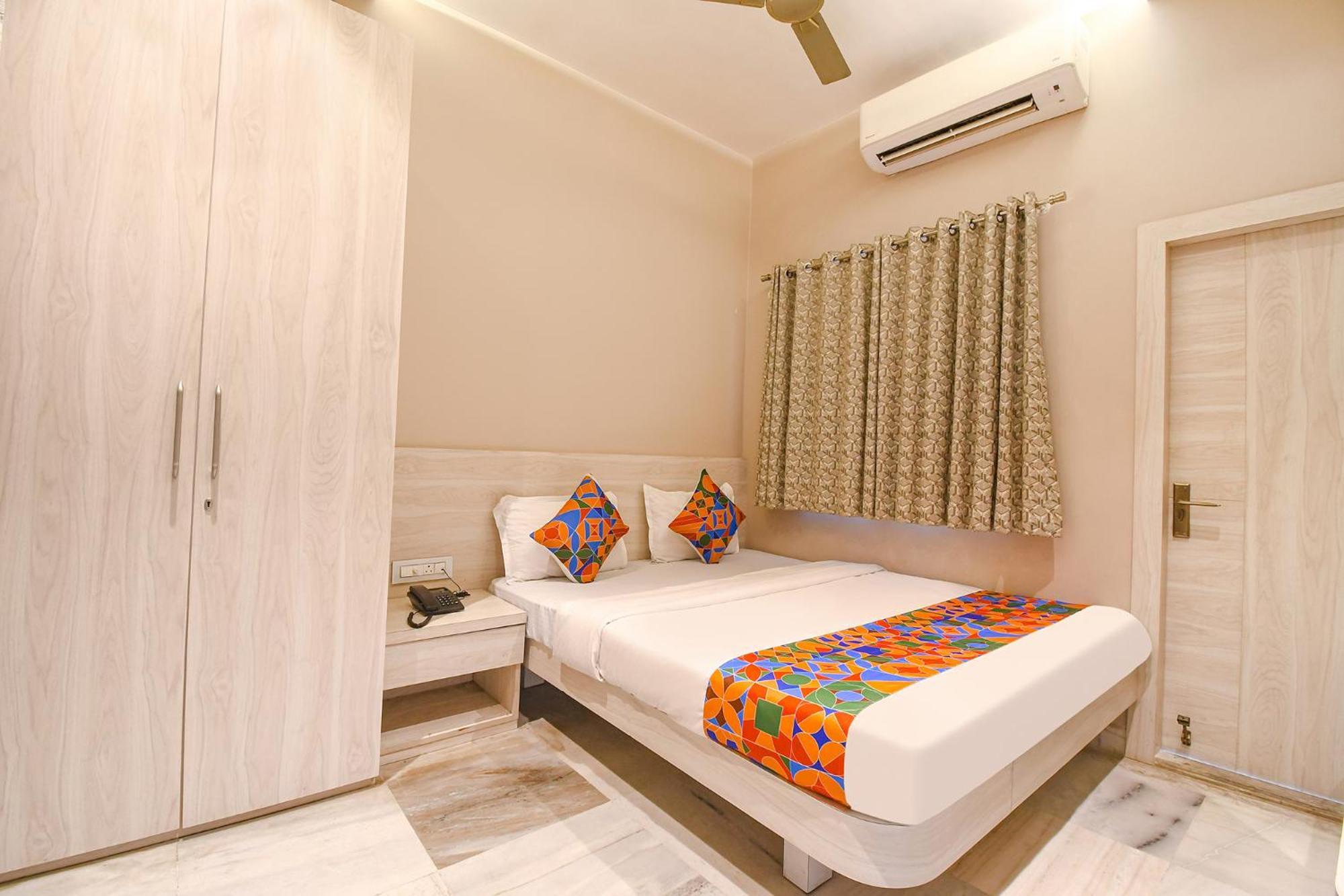 Fabhotel Kitchen Q Inn - Belaghata Kolkata Eksteriør bilde
